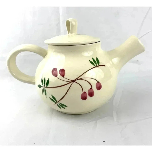 VTG 1997 Holiday Teapot Handcrafted Bath & Body Works 12" X 9" Exclusive Berry - Picture 1 of 14